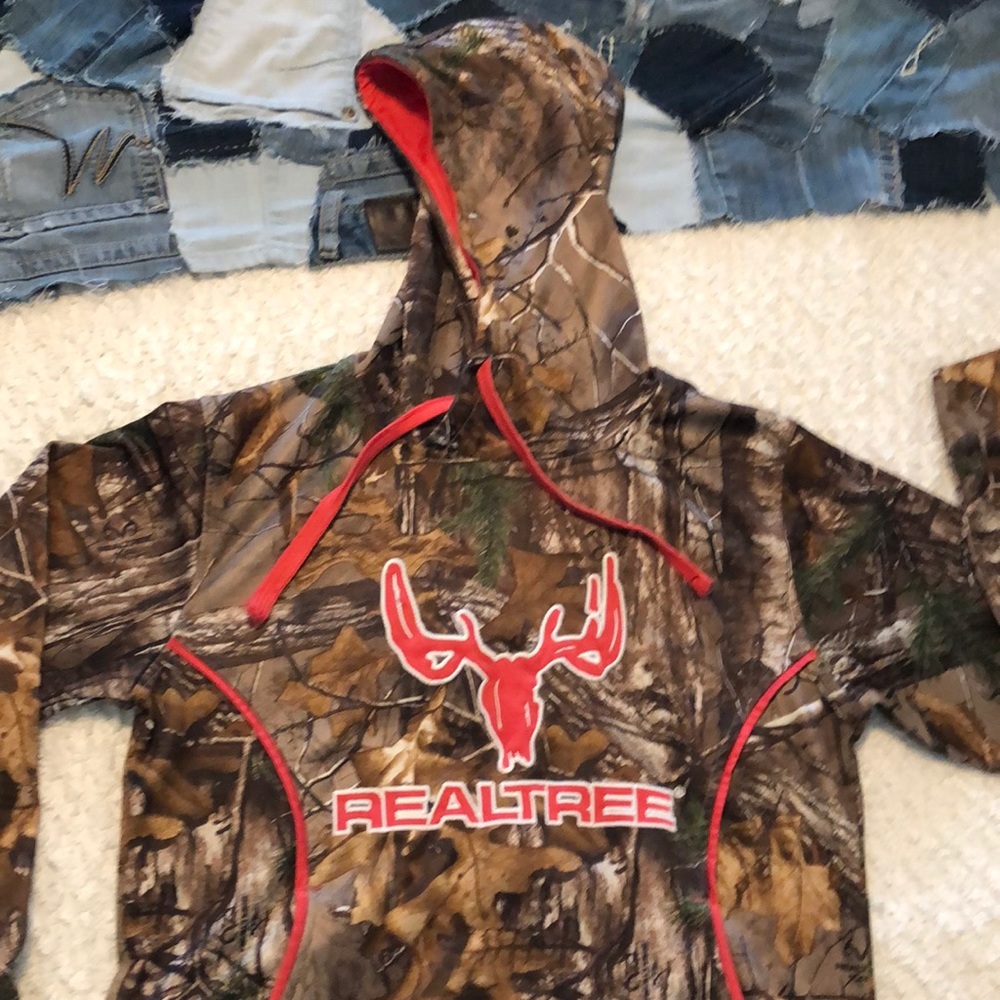 Real tree camo hoodie